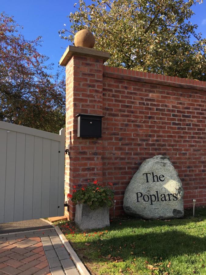 The Poplars Bed & Breakfast Newbold on Stour ภายนอก รูปภาพ